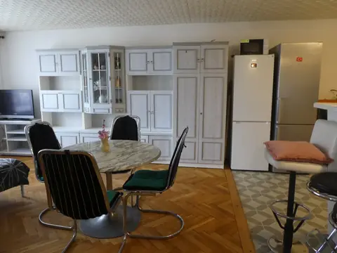 Kuchyň s jídelnou
